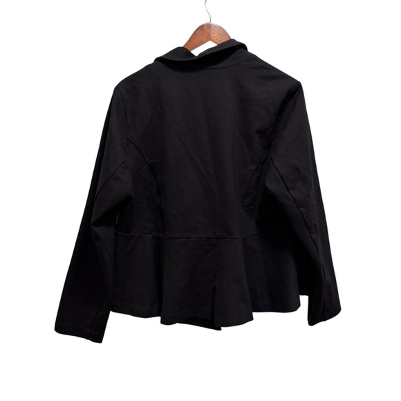 Torrid Studio Luxe Ponte Peplum Black Blazer Size 1x Preppy - Picture 10 of 14